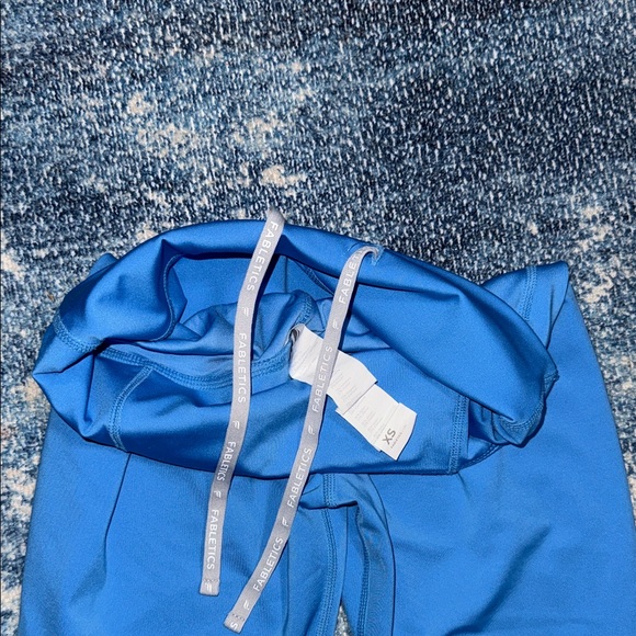 Fabletics Blue Leggings - Picture 4 of 5